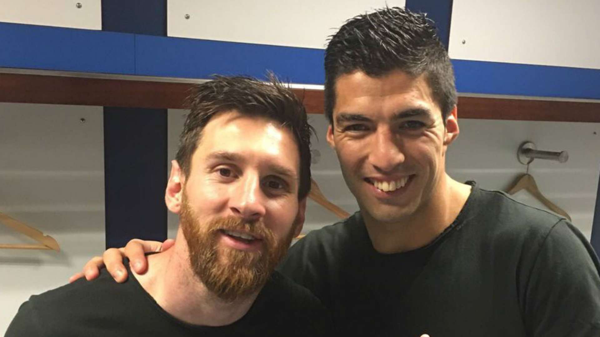 也展现了银 也展现了银